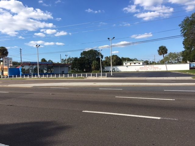 Bay Pines Landing: 9565 Bay Pines Blvd, Saint Petersburg, FL 33708